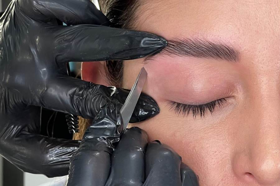 Diseño de cejas